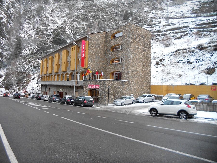 Hotel Les Terres LʼAldosa Zewnętrze zdjęcie